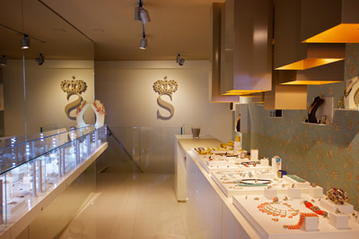 Sundrani Flagship Store: Zurich